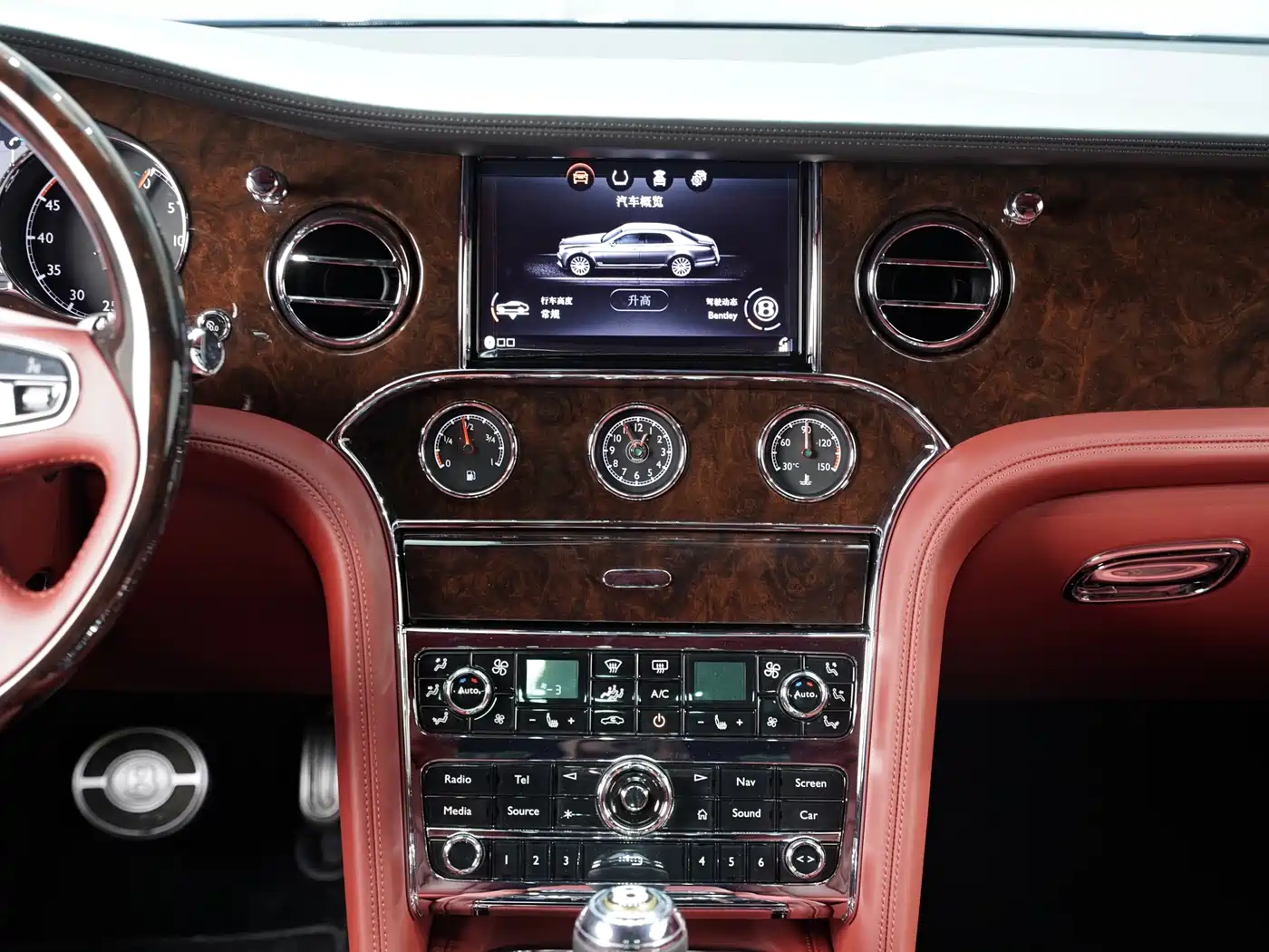 Bentley Mulsanne 2017 6.8T Long Wheelbase фото 7