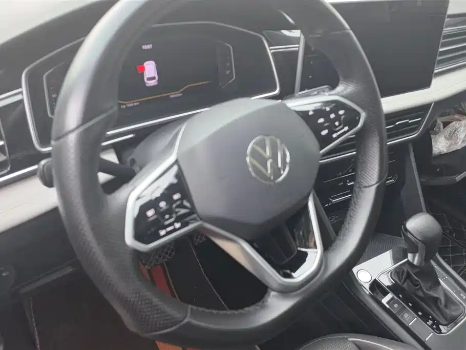 Volkswagen Tiguan L 2023 300TSI Automatic 2WD Smart Enjoyment Edition фото 15