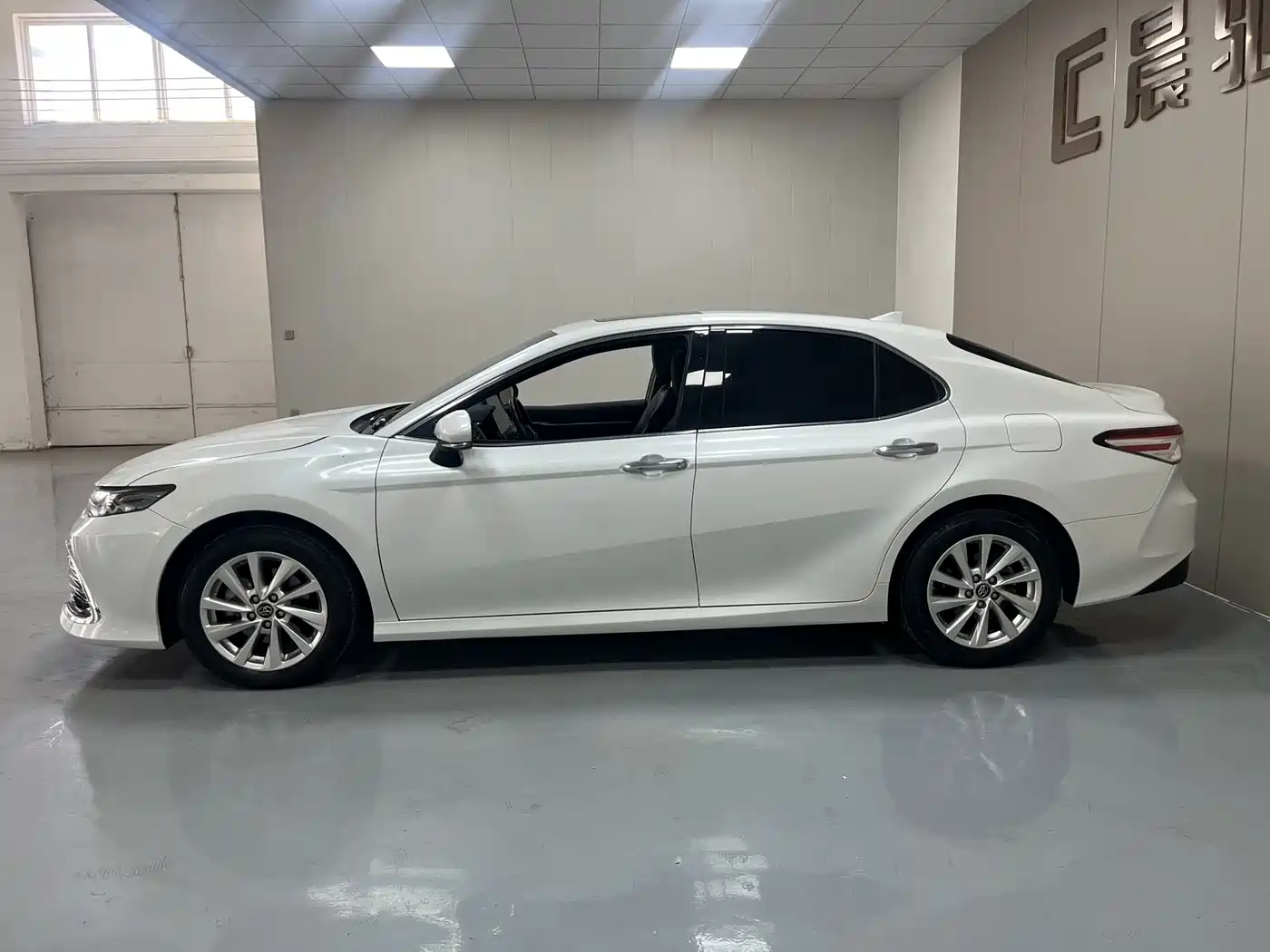 Toyota Camry 2022 2021 2.0G Luxury Edition