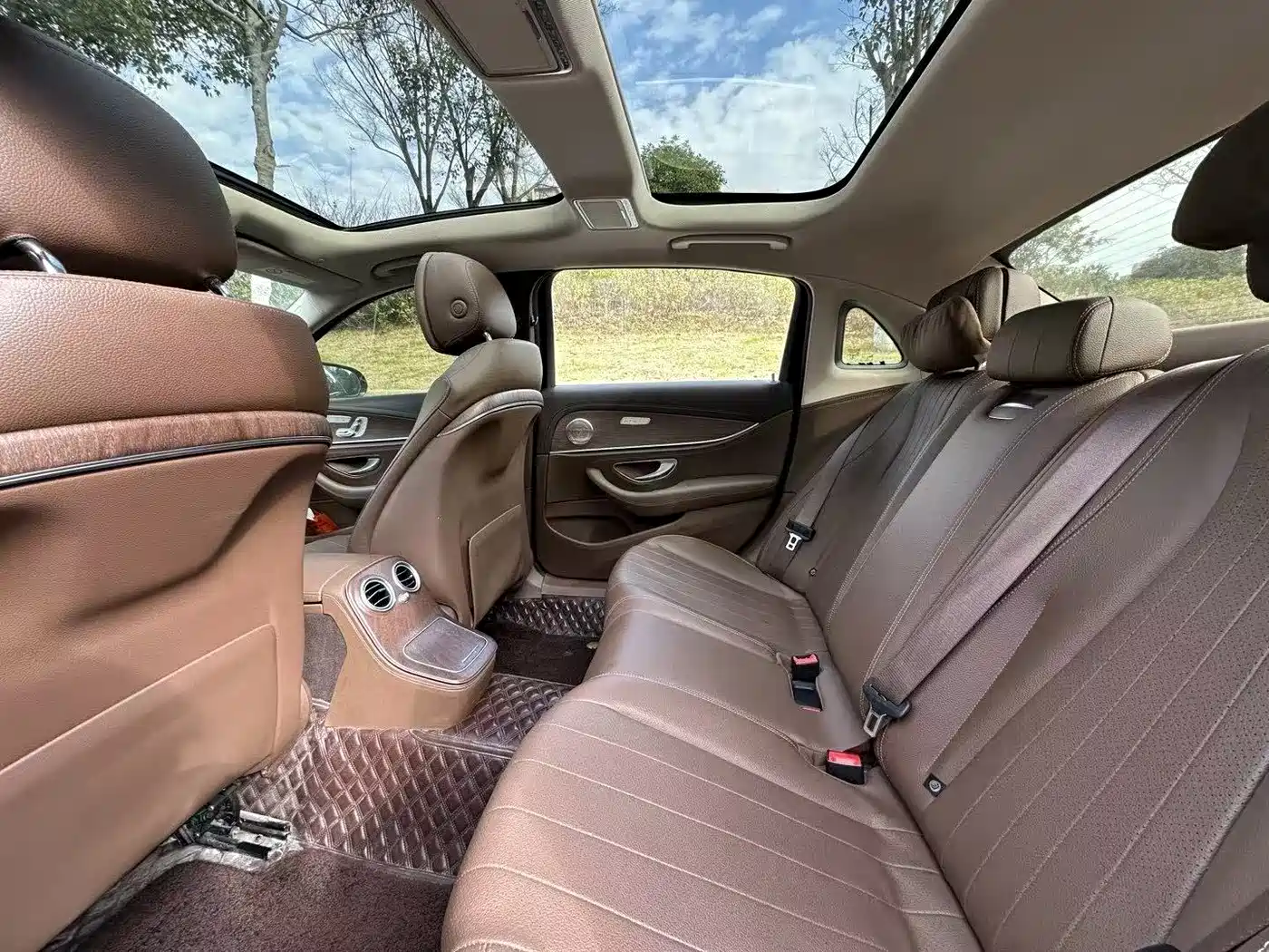 Mercedes-Benz E-Class 2020 Facelift E 300 L Fashion фото 9