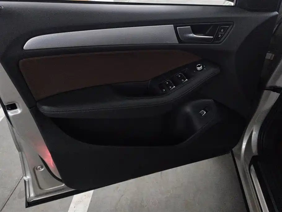 Audi Q5 2017 Plus 40 TFSI Technology фото 7