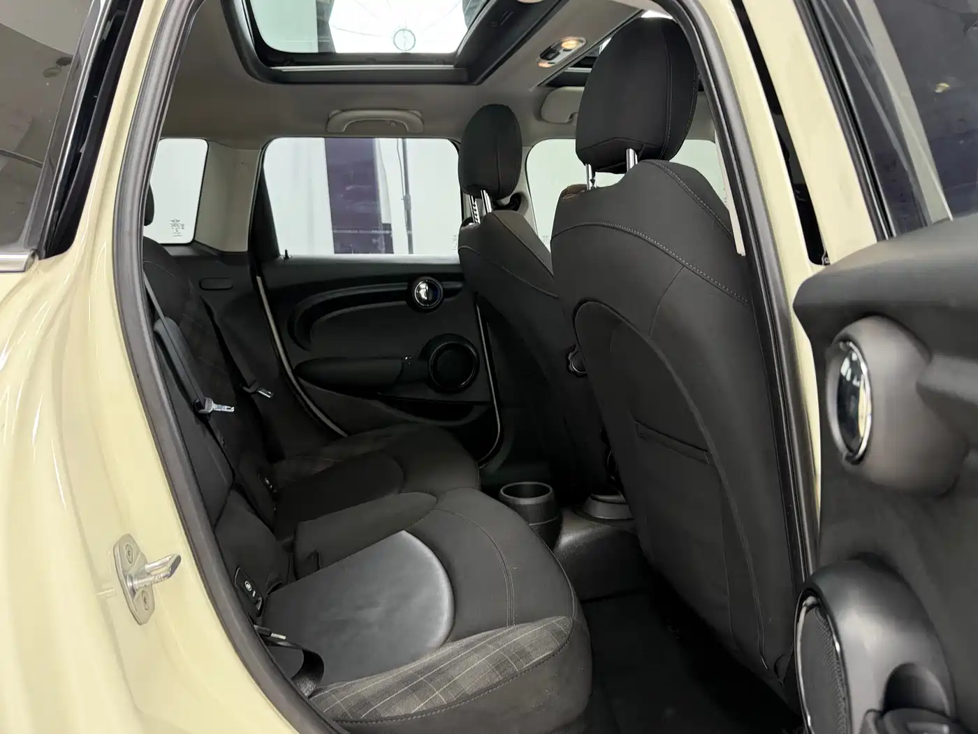 Фото 6 - MINI MINI