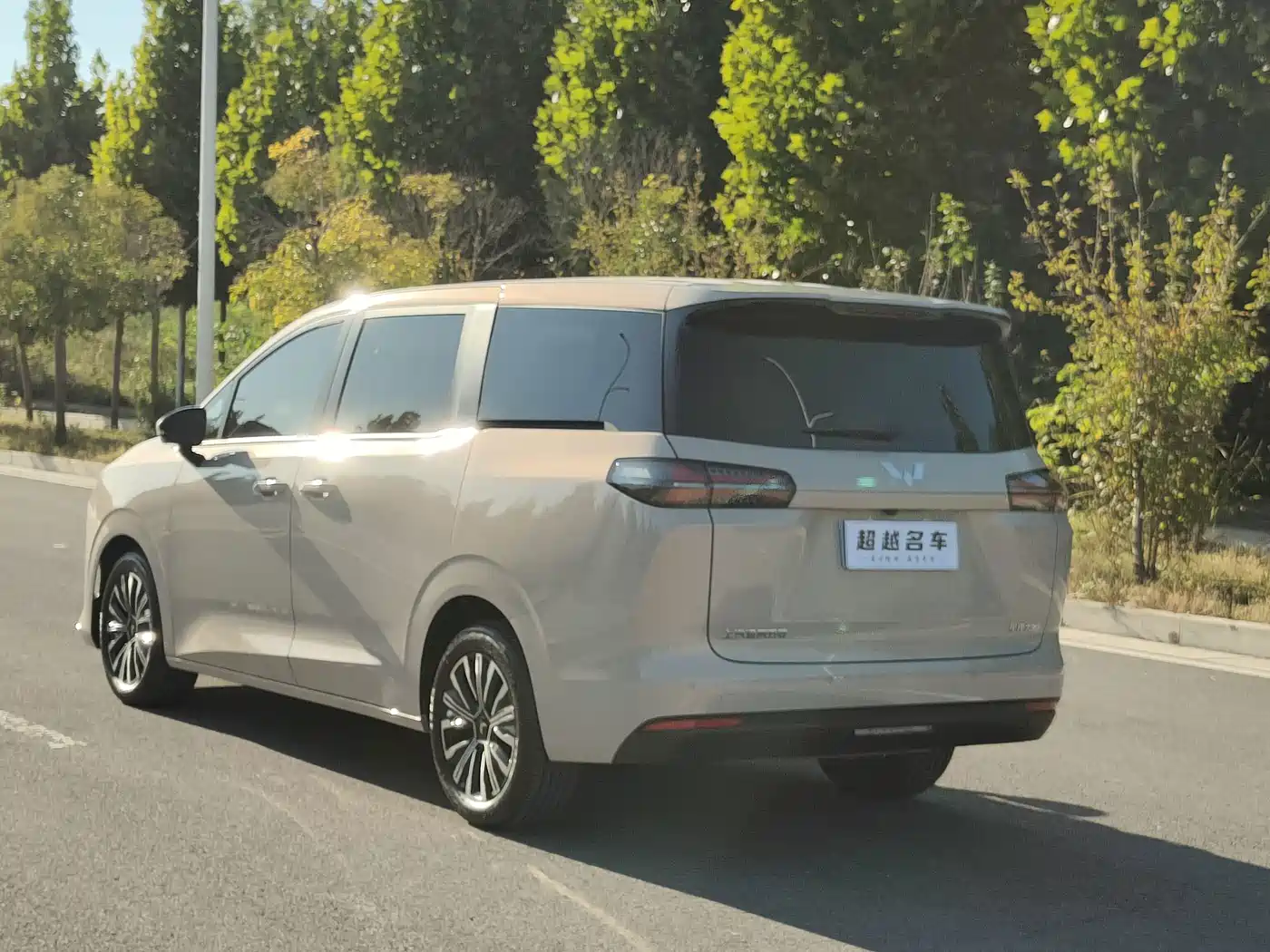 Wuling Motors Xingguang 730 2026 2025 Model Base Version