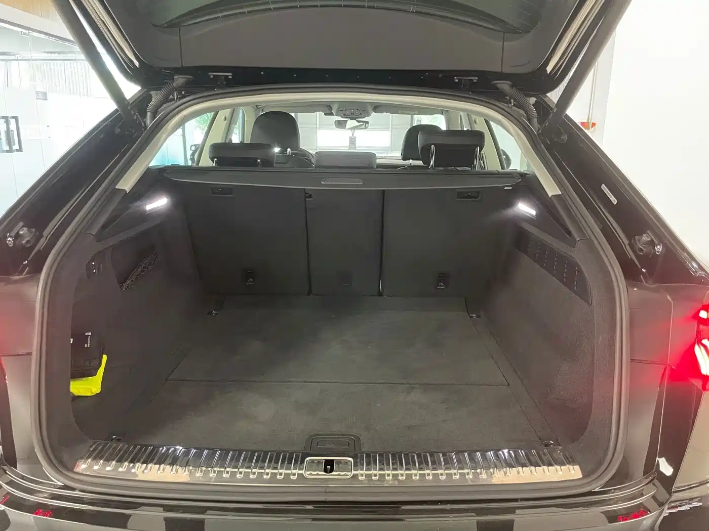 Audi Q8 2024 2023 55 TFSI Luxury Sport