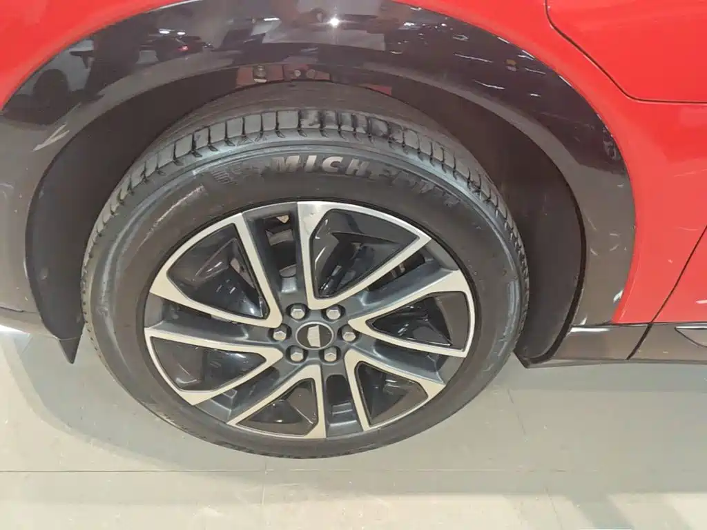 Cadillac IQ Ao Ge 2024 2024 AWD Long Range Edition