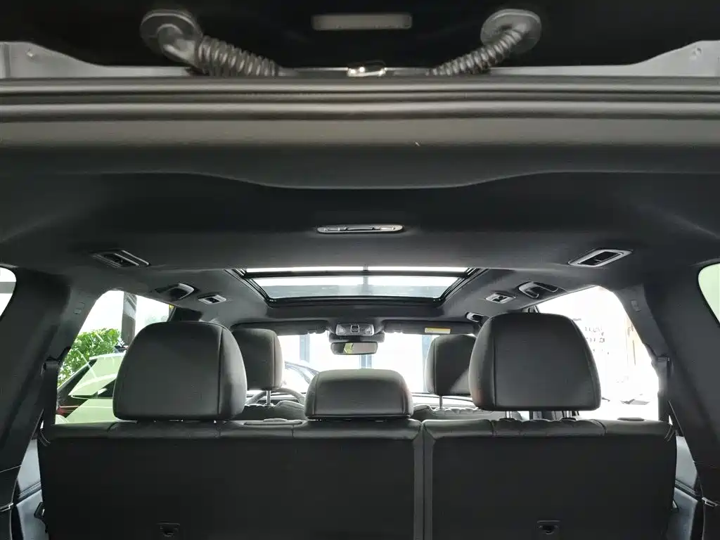 GAC Trumpchi Trumpchi GS8 2022 Pilot Series 2.0TGDI 2WD Luxury Smart Connect Edition (7-Seater) фото 14