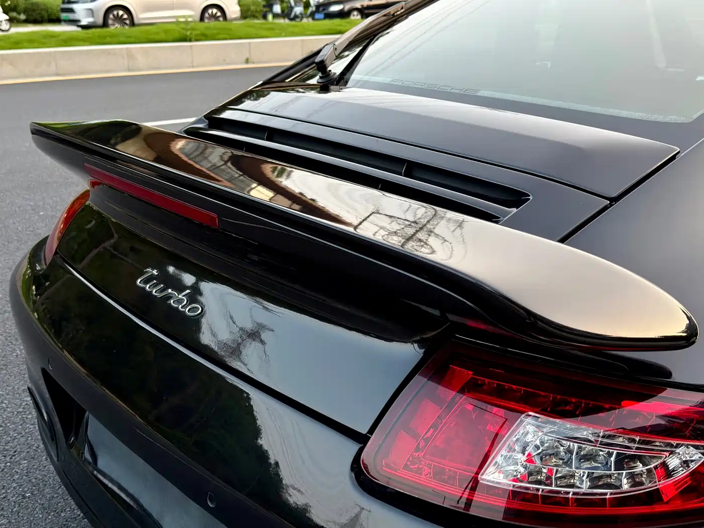 Porsche 911 2006 Turbo AT 3.6T фото 8