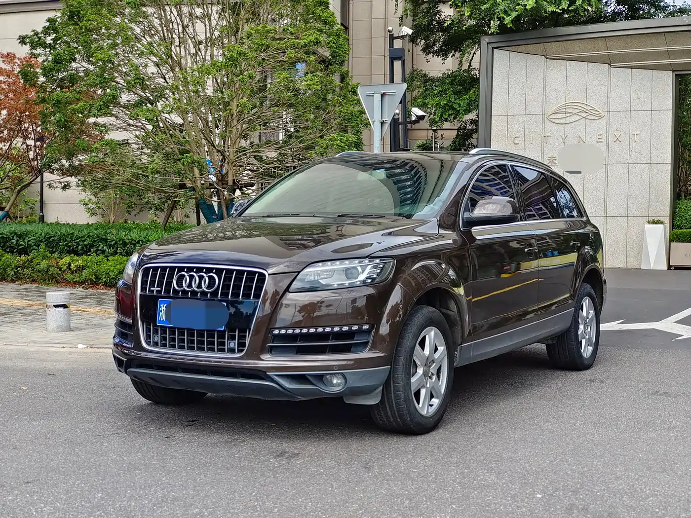 Audi Q7 2012 3.0 TFSI Technology (245kW)