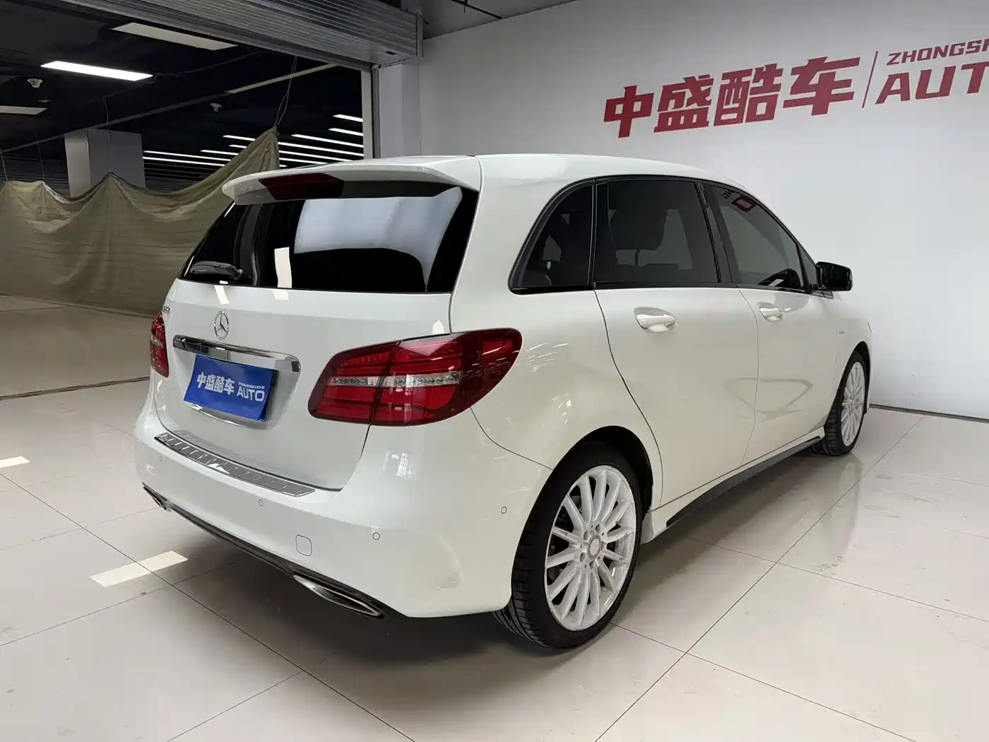 MERCEDES-BENZ CLASS B