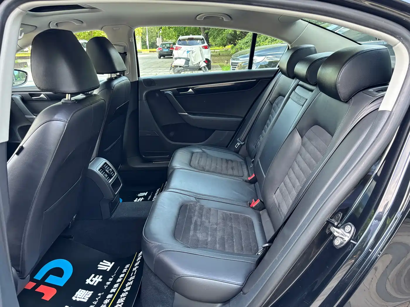 Volkswagen Magotan 2015 1.8TSI Luxury фото 15