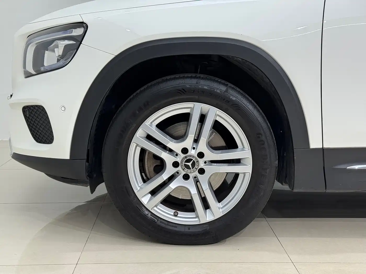 Mercedes-Benz GLB 2023 GLB 220 Dynamic фото 8