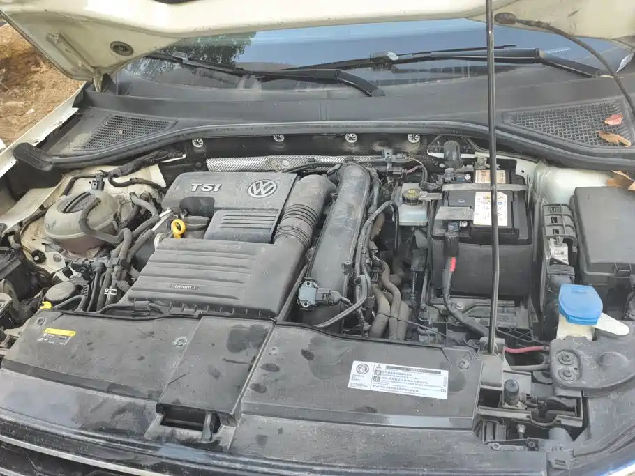 Photo 10 - Volkswagen T-ROC