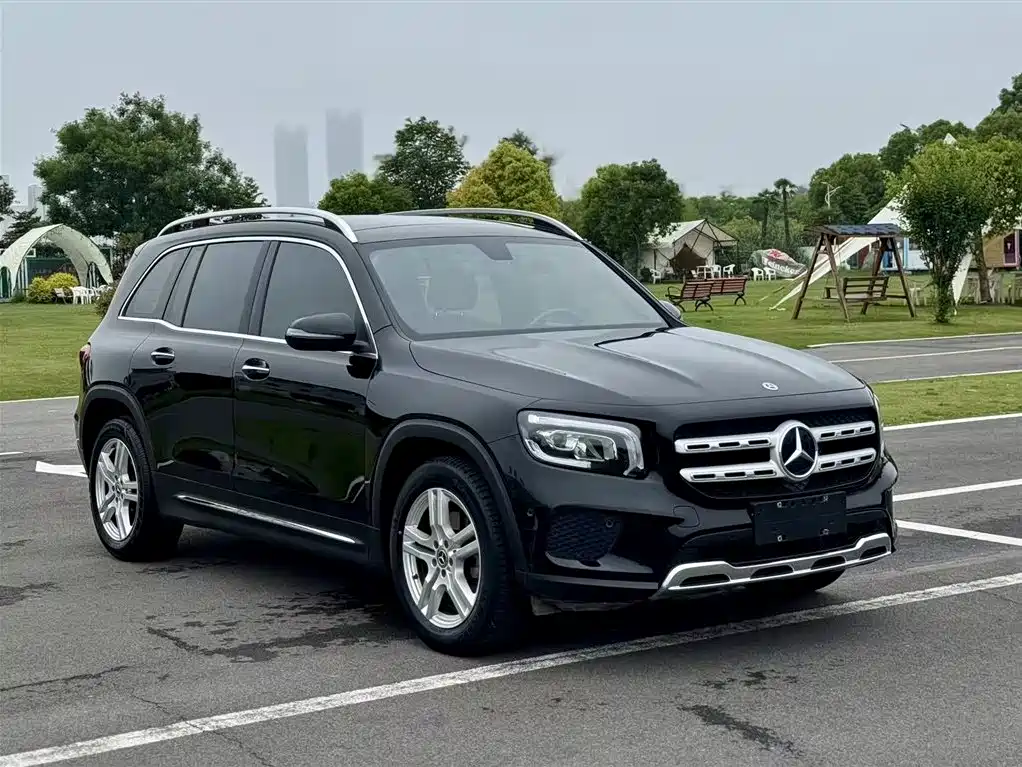 Mercedes-Benz GLB 2022 Facelift GLB 200 Dynamic Style фото 3