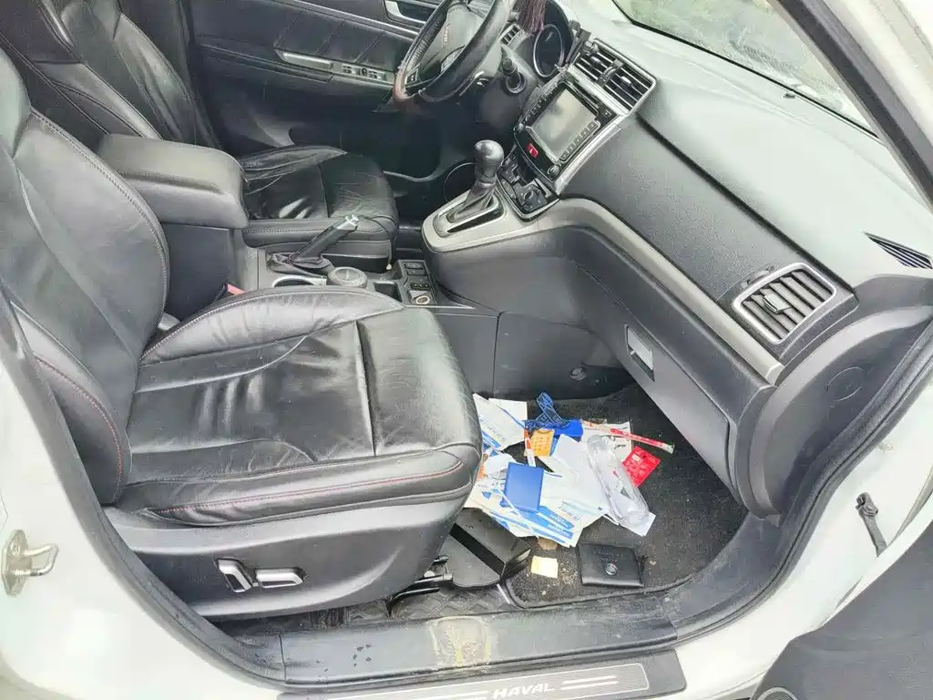 Photo 13 - Haval H6