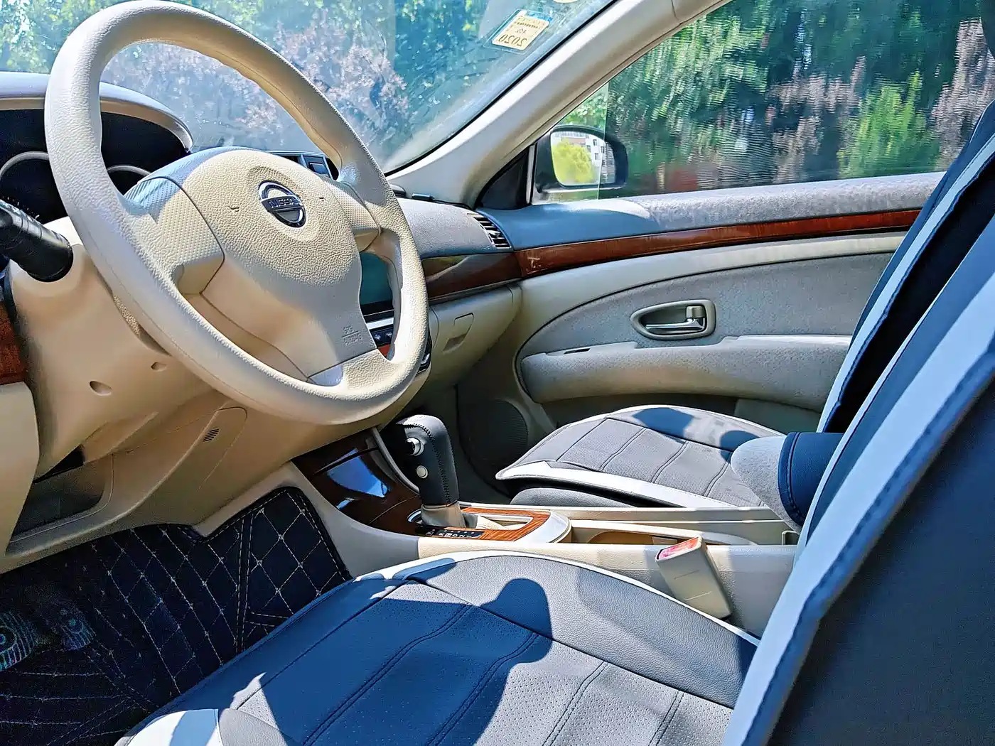 Nissan Sylphy 2011 2012 Classic 1.6XE Automatic Comfort Edition