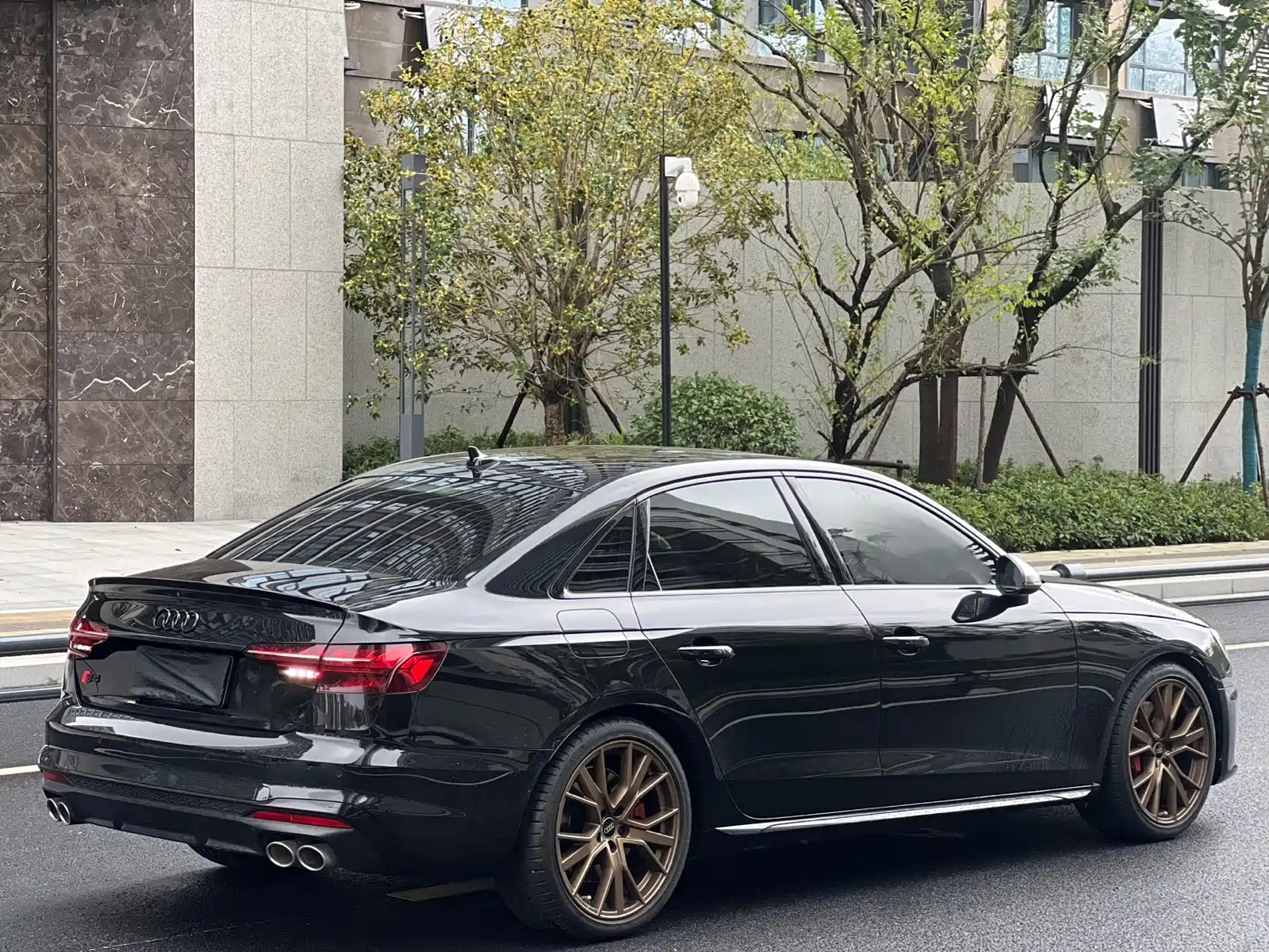 Photo 9 - Audi S4
