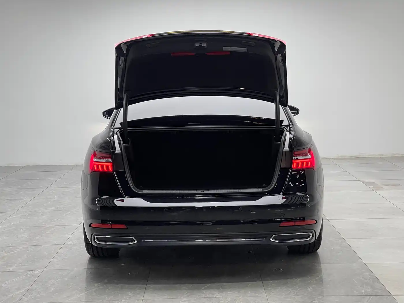 Audi A6L 2019 45 TFSI quattro Exclusive Elegance фото 10