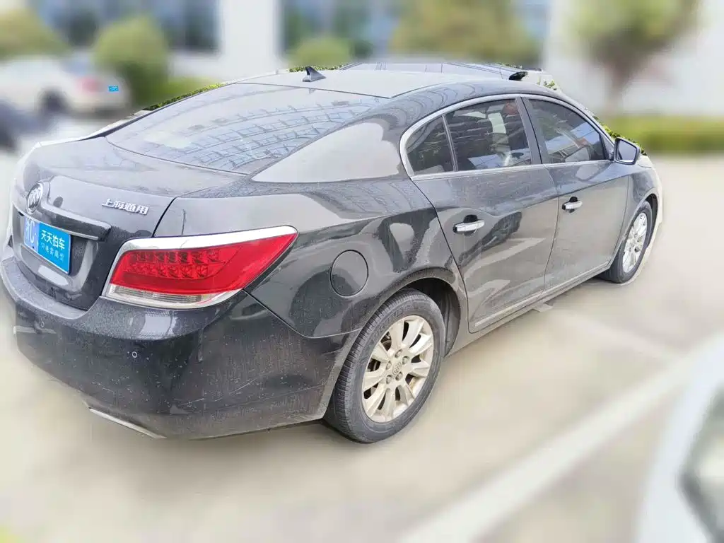 Buick LaCrosse 2010 2009 Model 2.4L Elegance Edition