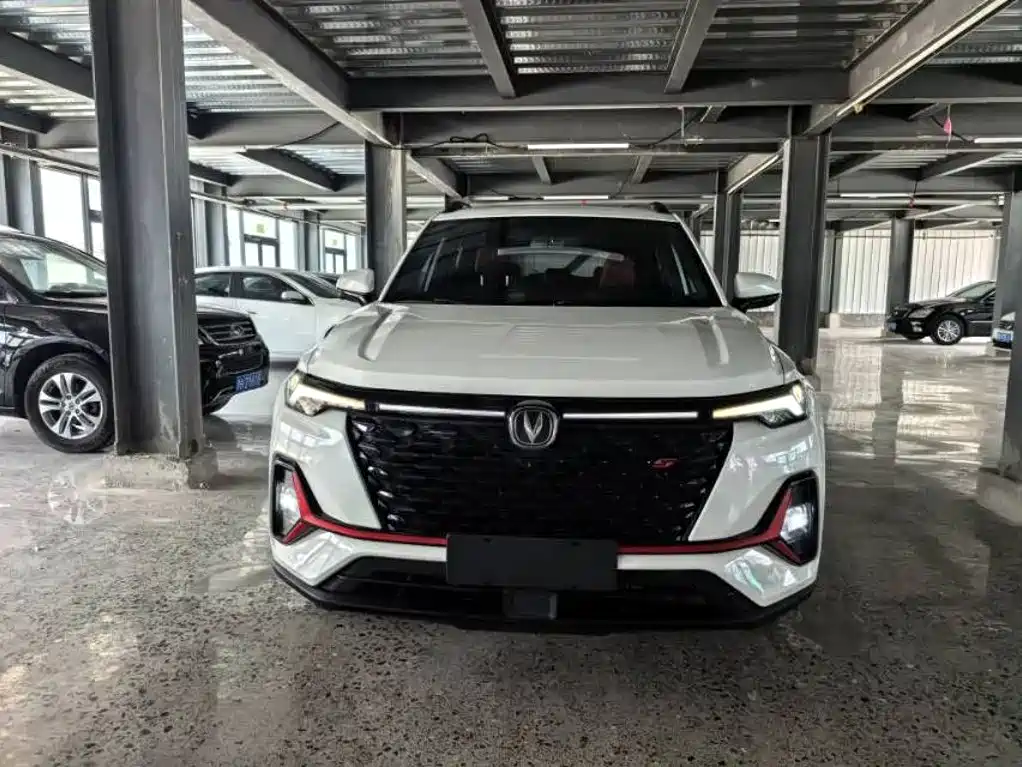 Changan CS35 PLUS 2023 2021 Facelift Blue Whale NE 1.4T DCT Luxury