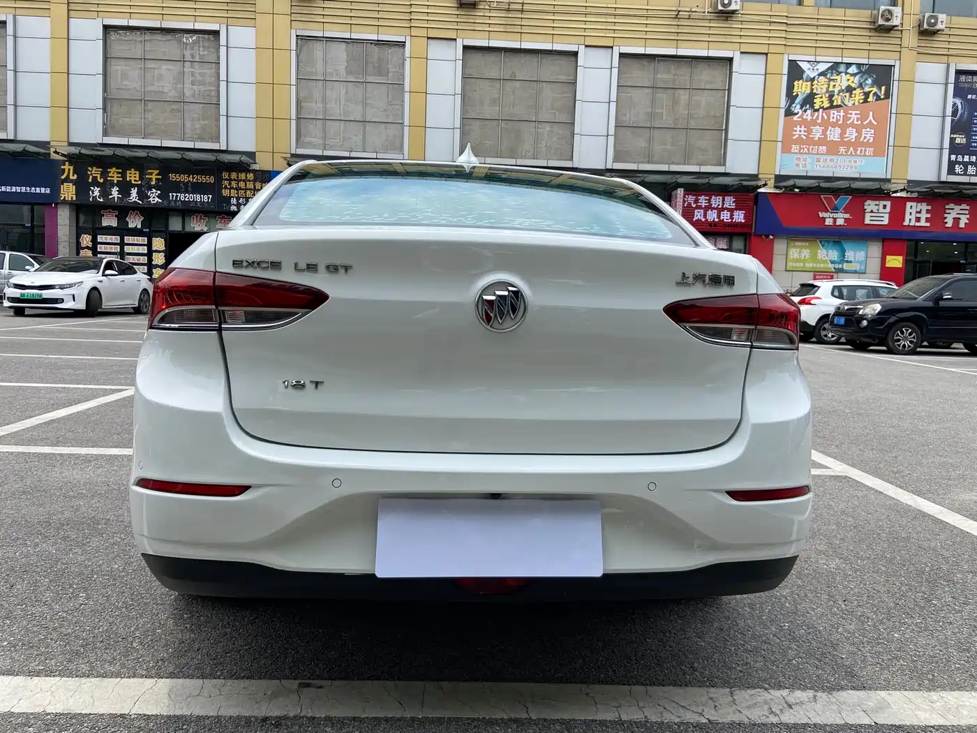 Buick Excelle 2019 18T Auto Connected Elite China VI фото 4
