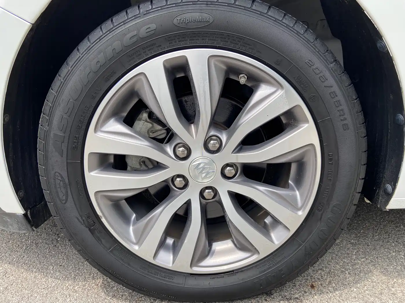 Buick Excelle 2019 18T Auto Connected Elite China VI фото 19
