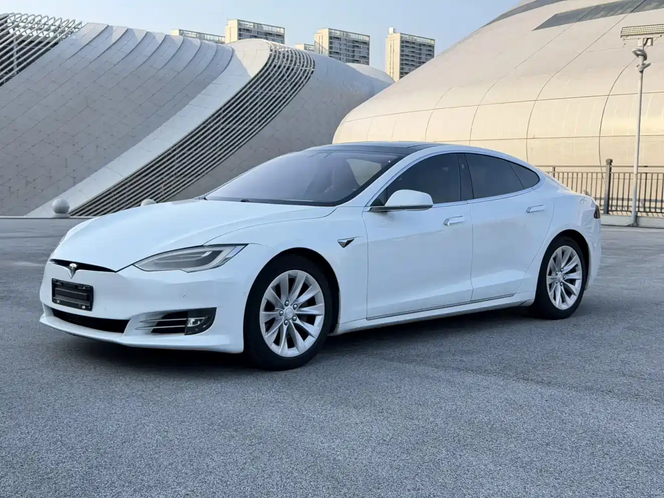 Tesla Model S 2018 2017 Model S 100D Long Range