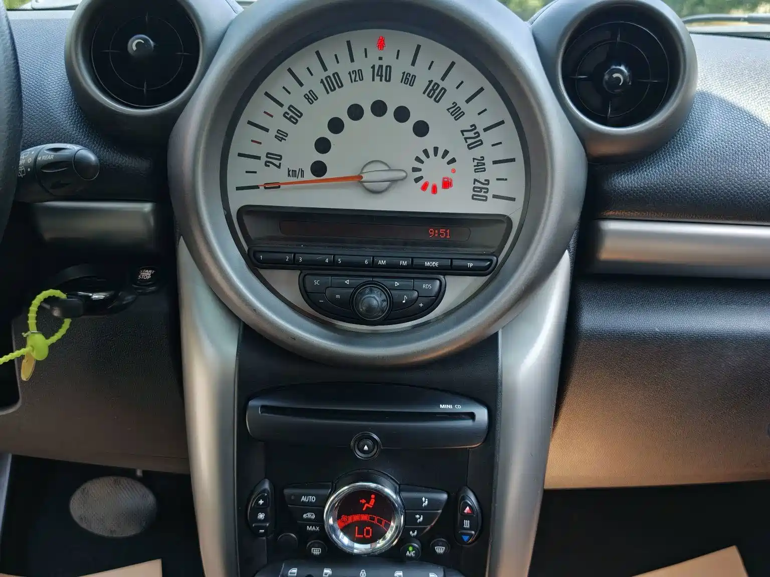 Photo 17 - MINI COUNTRYMAN