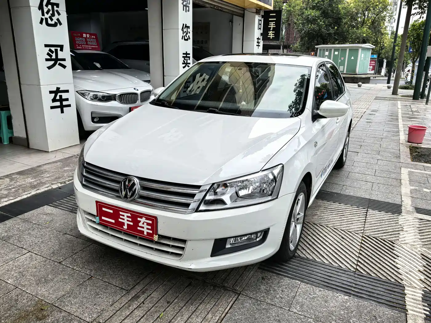 Volkswagen Santana 2013 1.4L Manual Comfort Edition фото 3