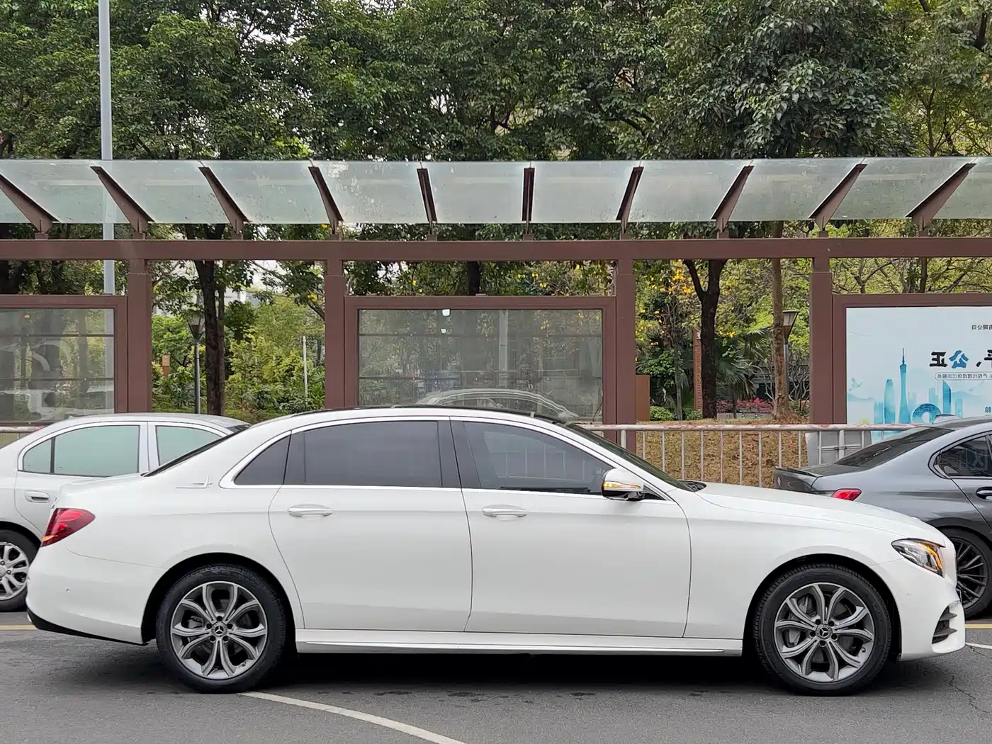 Mercedes-Benz E-Class 2020 Facelift E 300 L Sport Fashion фото 22