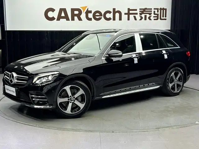 MERCEDES-BENZ GLC