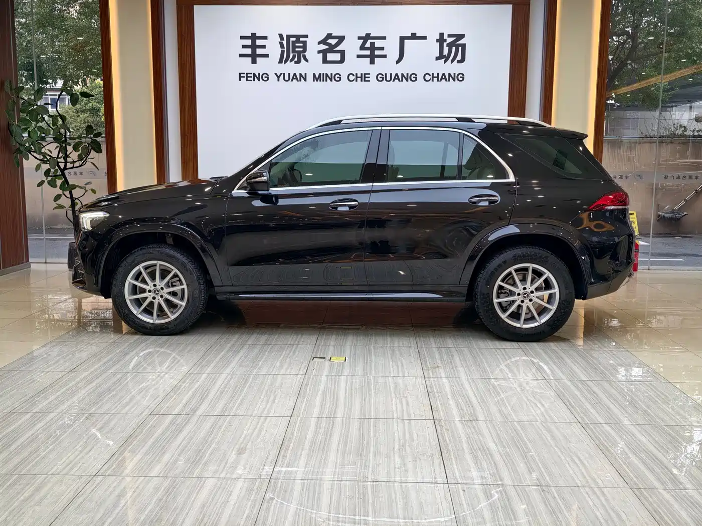 Mercedes-Benz GLE 2020 Facelift GLE 350 4MATIC Fashion фото 26