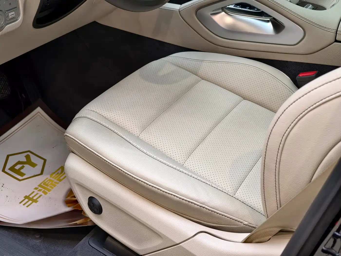 Mercedes-Benz GLE 2020 Facelift GLE 350 4MATIC Fashion фото 8