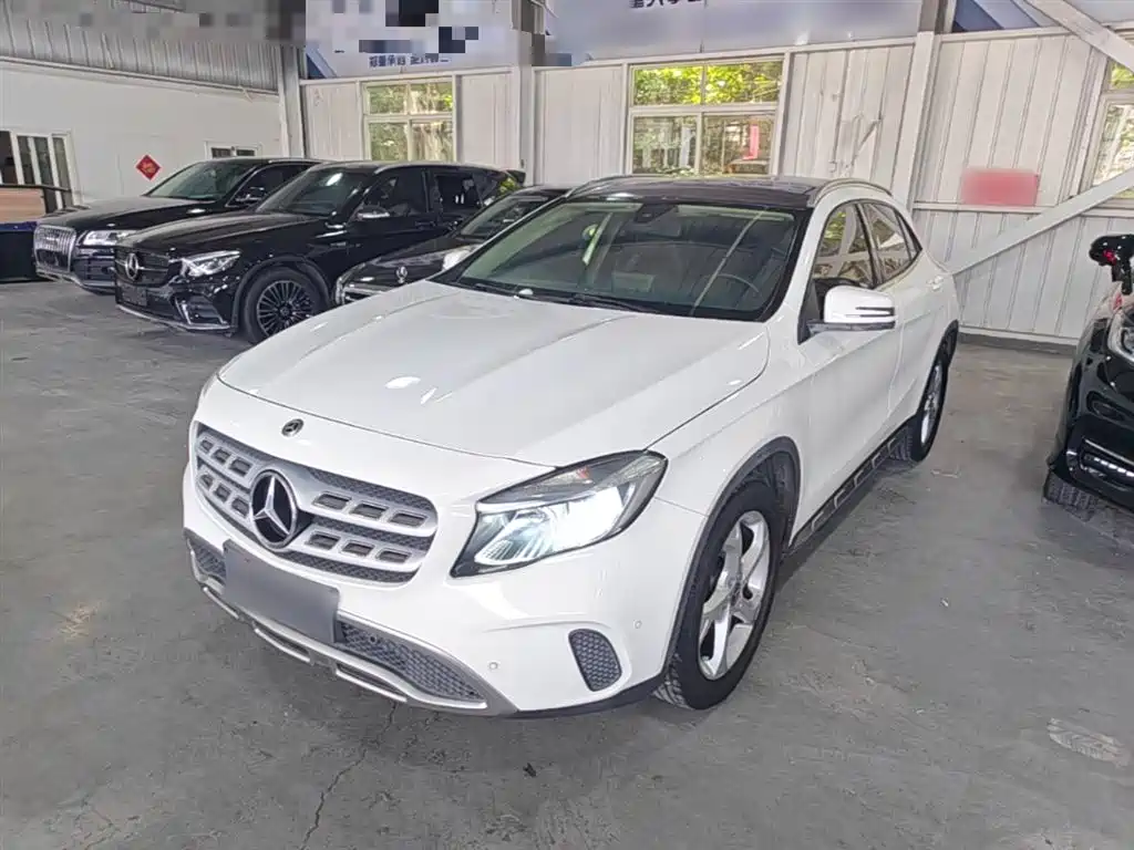 Mercedes-Benz GLA 2018 GLA 200 Dynamic