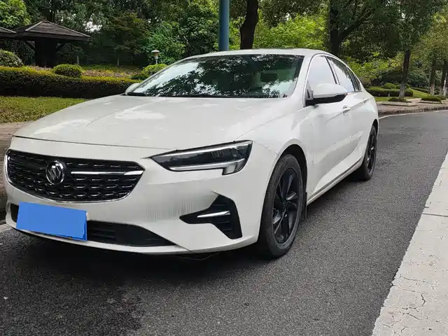 Buick Regal 552T, Элит