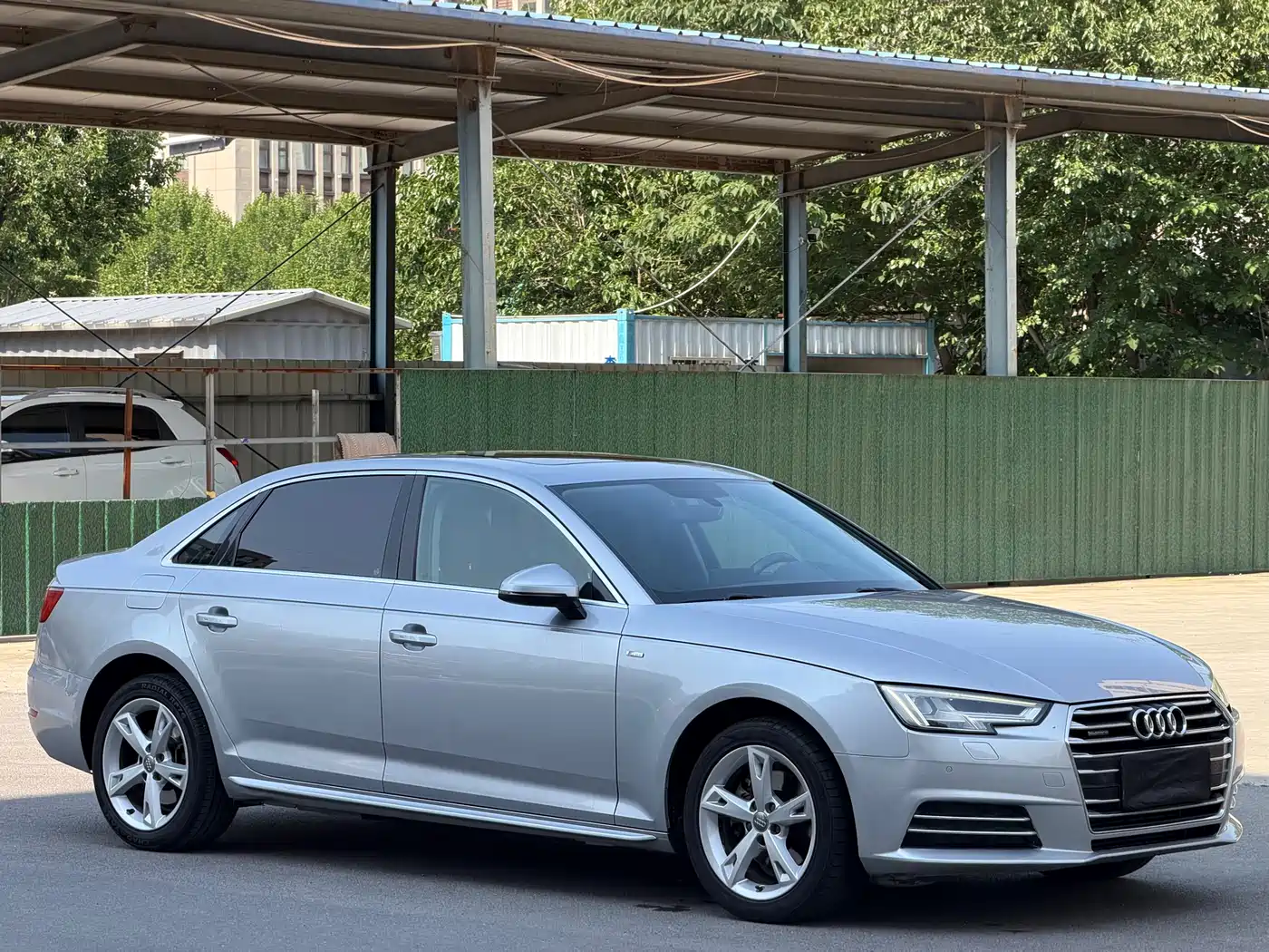 Audi A4L 2017 40 TFSI Fashion Edition фото 6