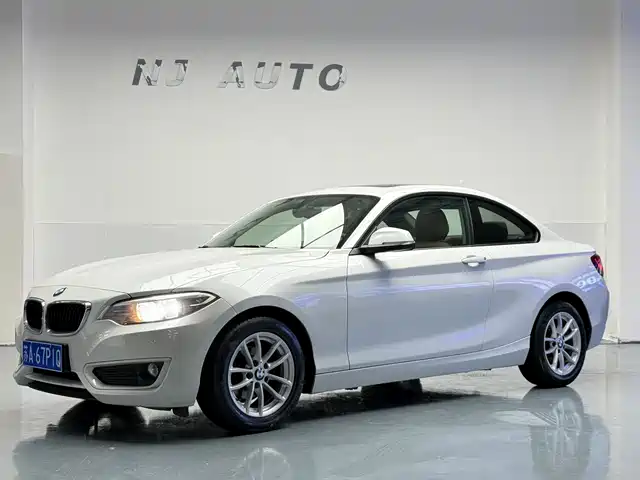 BMW 2 SERIES