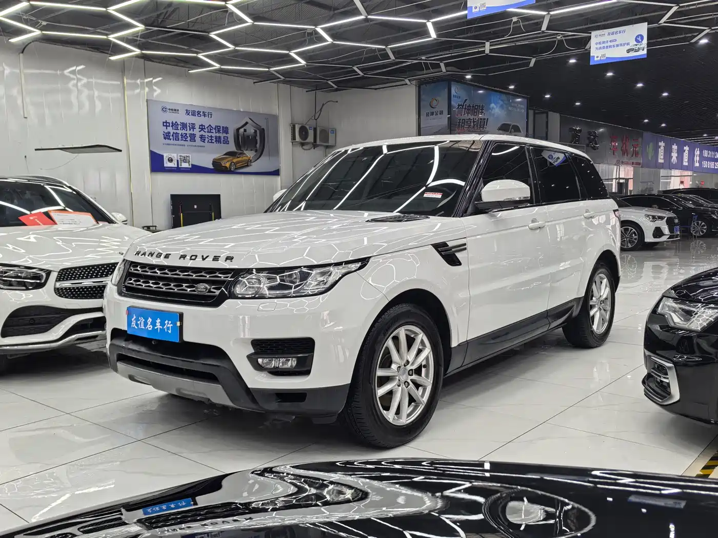 Land Rover Range Rover Sport 2017 3.0 SC V6 SE