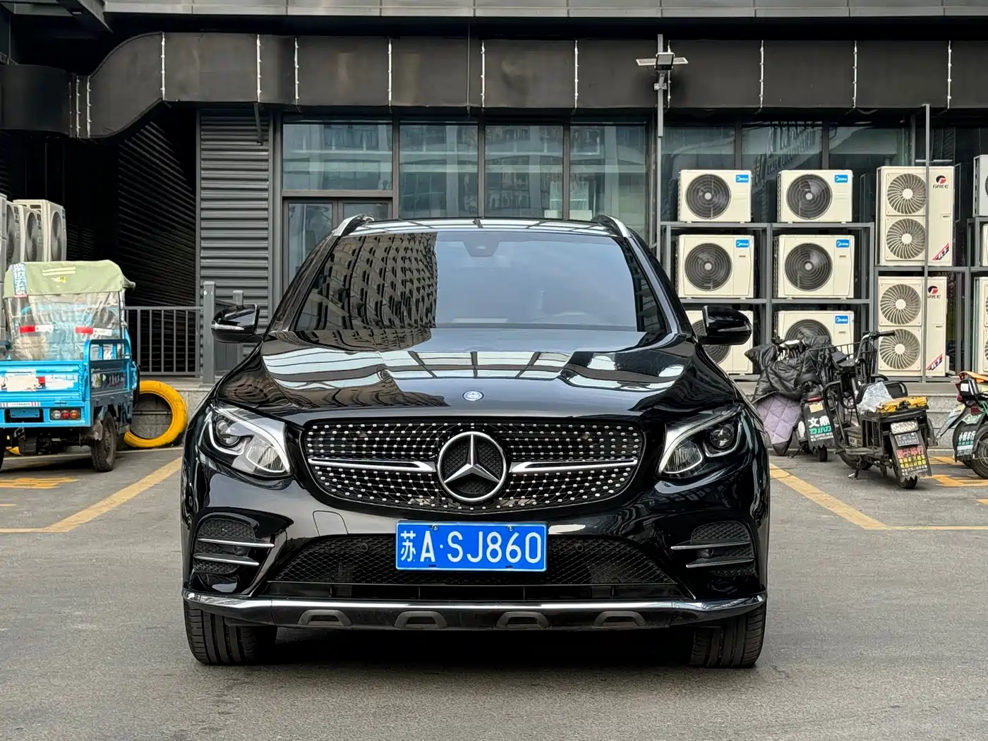 MERCEDES-BENZ GLC