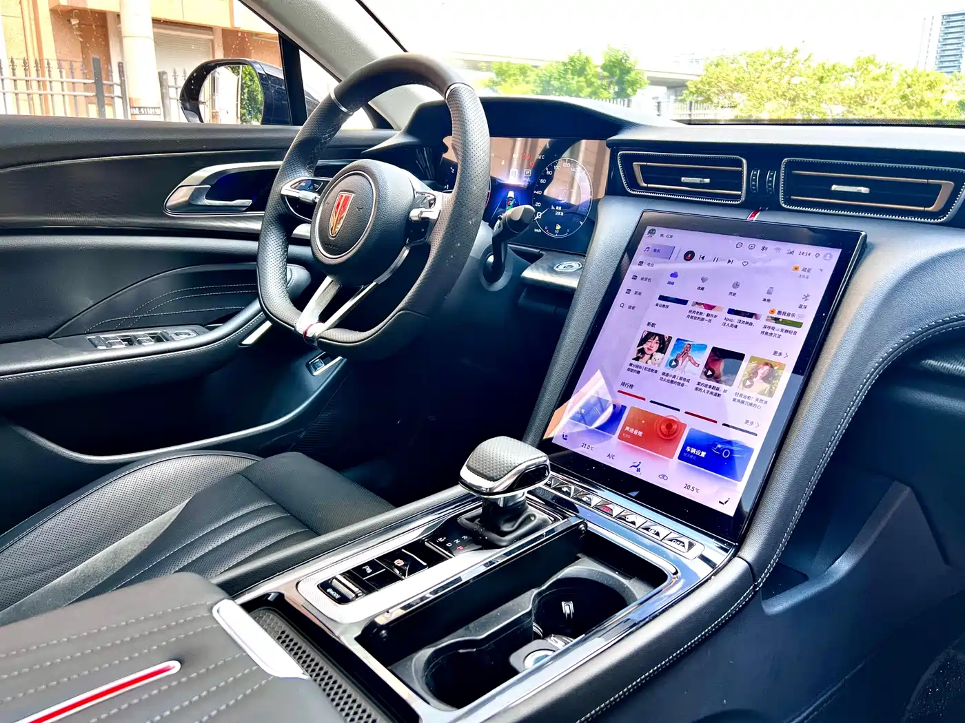 Hongqi H6 2026 2025 Model 2.0T Fashion Edition