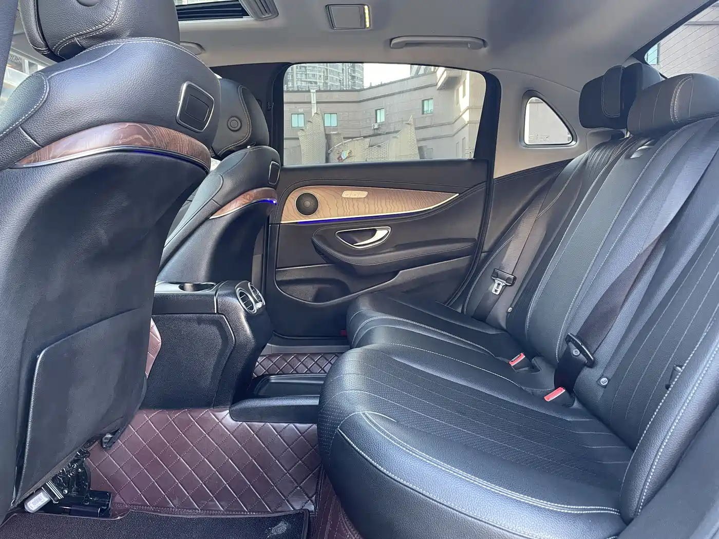 Mercedes-Benz E-Class 2017 E 200 L 4MATIC фото 7