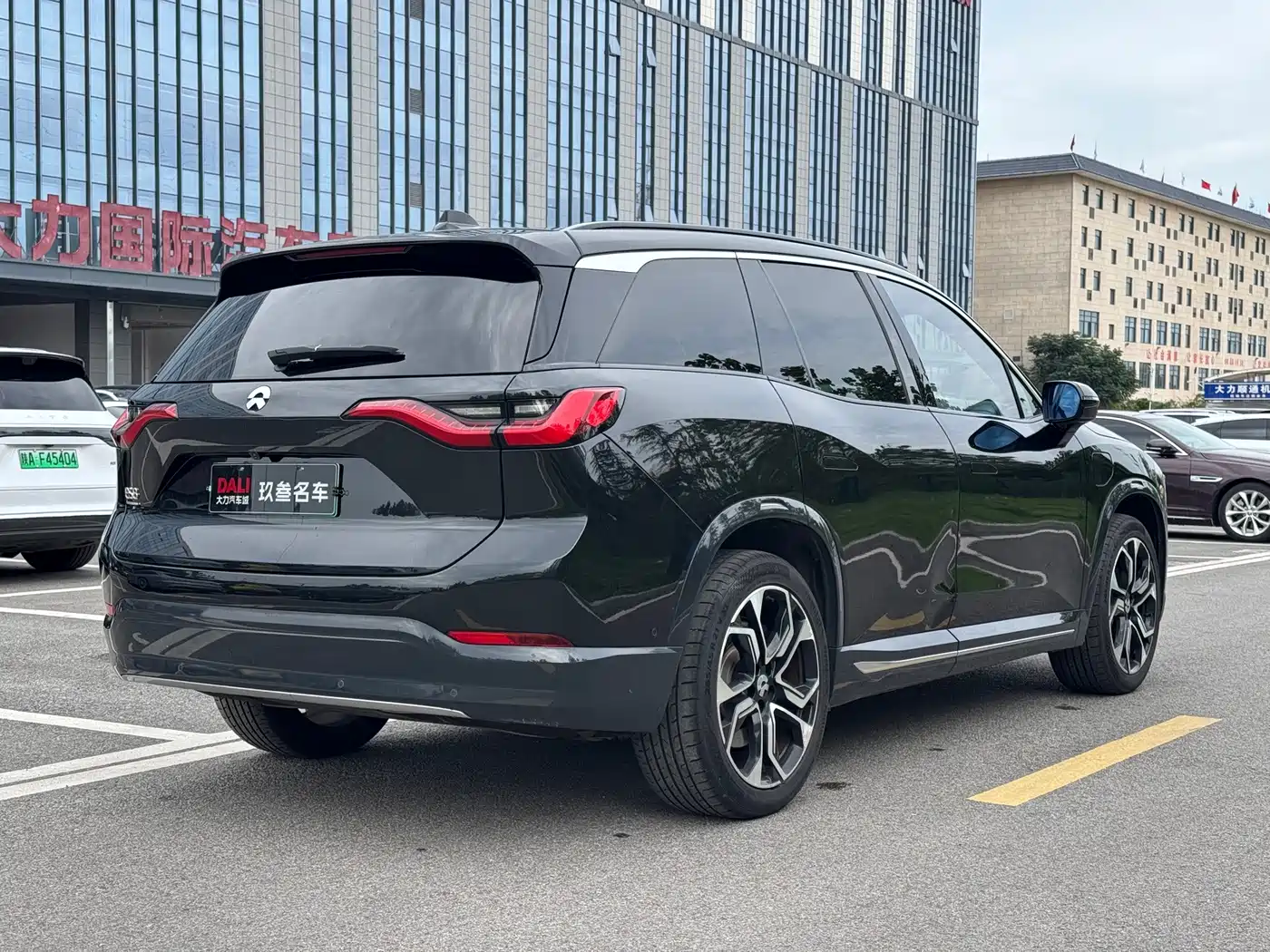 NIO ES8 2018 2018 Founder Edition