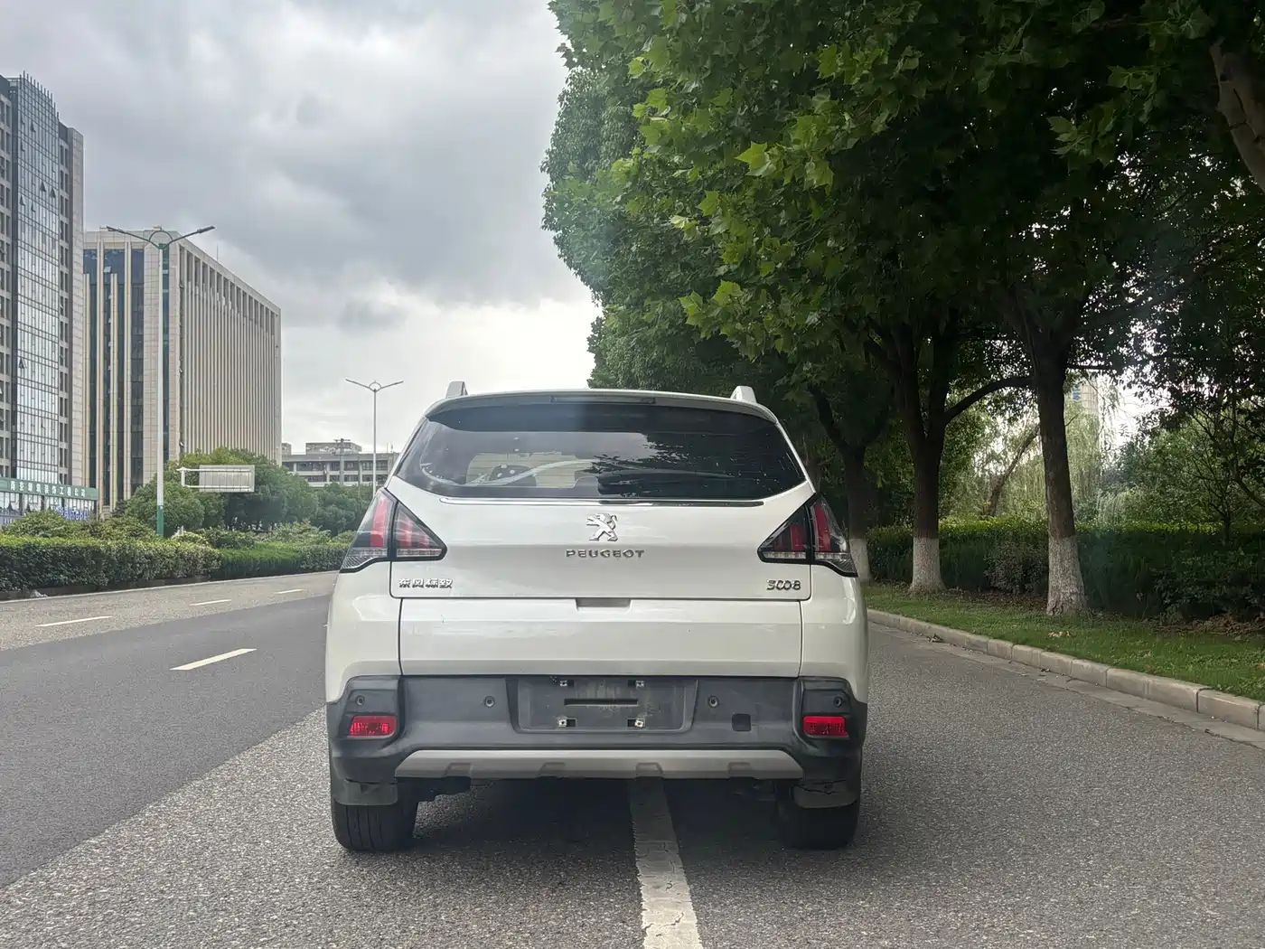 Peugeot 3008 2017 2016 2.0L Automatic Classic Edition