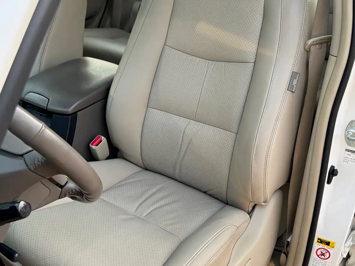 Toyota Prado 2006 4.0L Automatic VX NAVI Edition фото 12