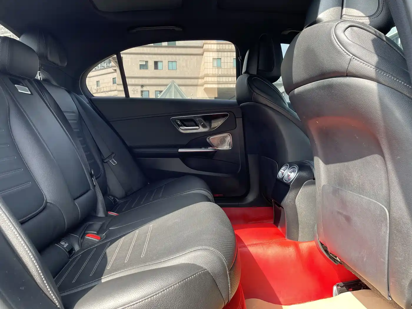 Mercedes-Benz C-Class 2022 C 260 L Night Sport Edition фото 6