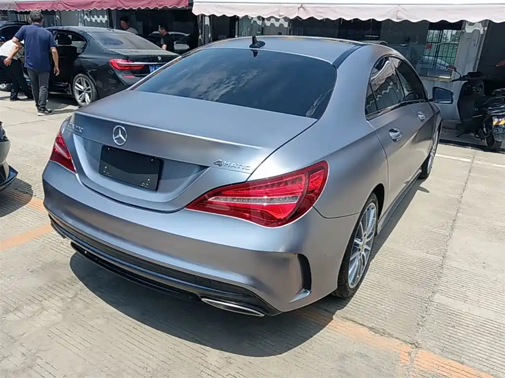 Mercedes-Benz CLA (Import) 2018 CLA 220 4MATIC фото 7