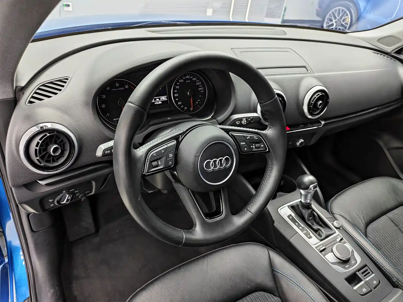 Audi A3 2018 30th Anniversary Sportback 35 TFSI Fashion фото 5