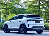Photo 4 - Lynk & Co 06