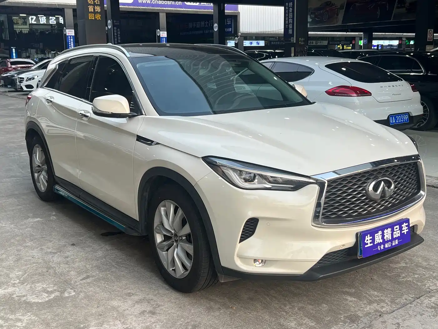 Infiniti QX50 2019 2018 2.0T 2WD Fashion Edition