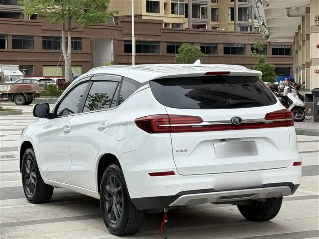 BYD Song 2021 Classic 1.5T Auto Elite фото 8