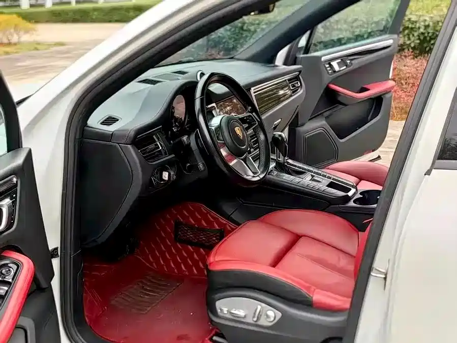 Porsche Macan 2018 Macan 2.0T фото 6